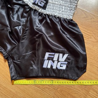 Short Muay Thai Fiving satinado – Talla M/L
