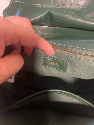 Bolso JW PEI verde cocodrilo