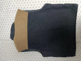 Chaleco vaquero Calvin Klein negro y marrón