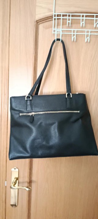 Bolso Guess Negro Piel Sintética