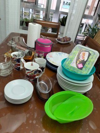 Varios utensilios de cocina