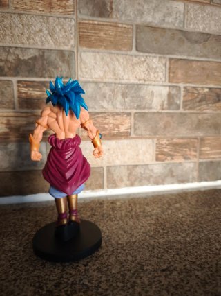 Figura Broly Super Saiyan Dragon Ball Z