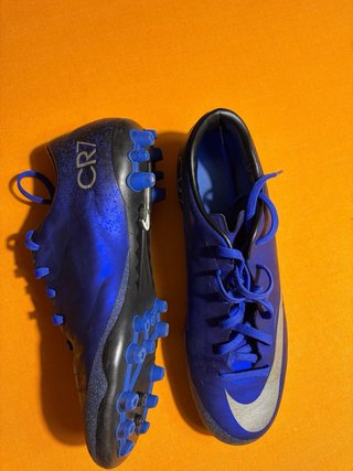 Botas de fútbol CR7 Nike Mercurial. Talla 39