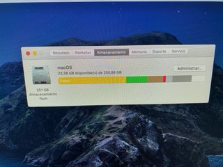 Apple iMac 21.5 i5 8GB RAM