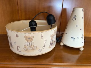 Lámpara infantil con diseño de ositos
