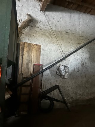 Tolva metálica grande para grano