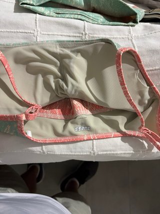 Conjunto deportivo estampado hay dos con talla xs