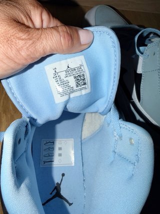Nike Air Jordan 1 Mid Talla 41 originales
