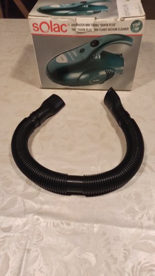 Aspiradora Solac Shark Plus 750W