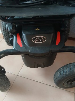 Silla de ruedas eléctrica