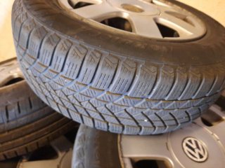 Llantas aluminio VW Touran con neumáticos