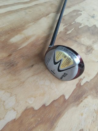 Palo de golf Wilson Deep Red 10.5°
