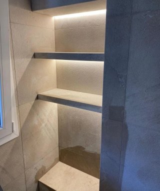 Albañil en Girona