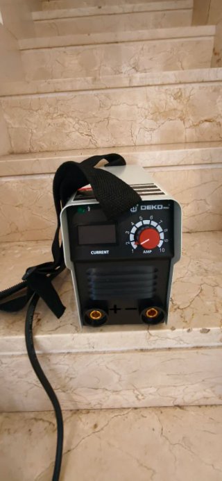 Máquina de soldar DEKO DKA-200