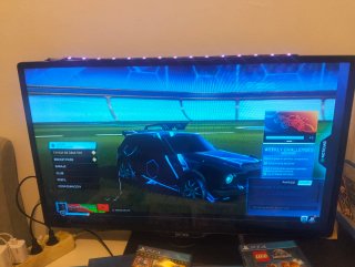 PS4 SIN MANDO TV INCLUIDA.