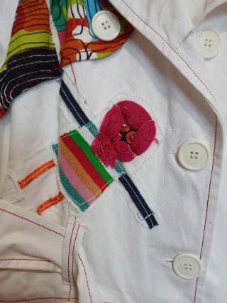 Gabardina blanca de savage culture