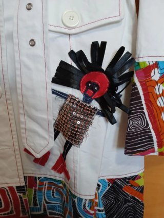 Gabardina blanca de savage culture