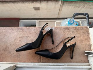 Zapatos de tacón Tejus de piel negros-sin usar!