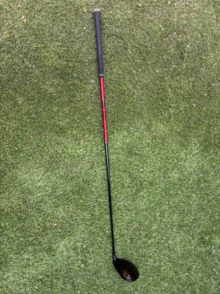 Driver Titleist GT2 10º. KBS tour stiff