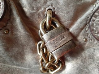 Bolso efecto piel cobre tipo Chloé