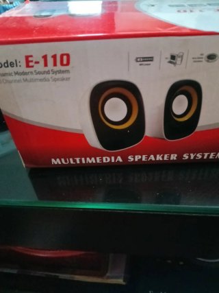 Altavoces Multimedia E-110