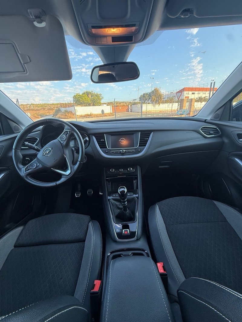 Opel Grandland X 2019, foto 8