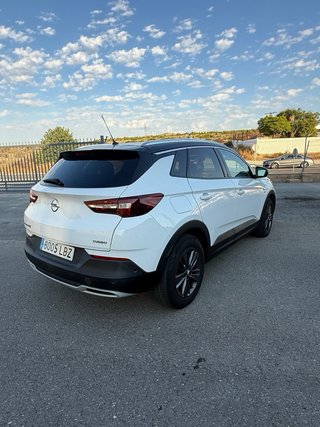 Opel Grandland X 2019
