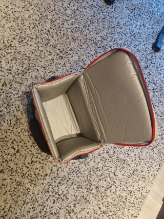 Nevera portátil autoinchable Quechua 26L