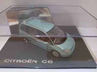 Maqueta Citroën C8 escala 1/43 Norev