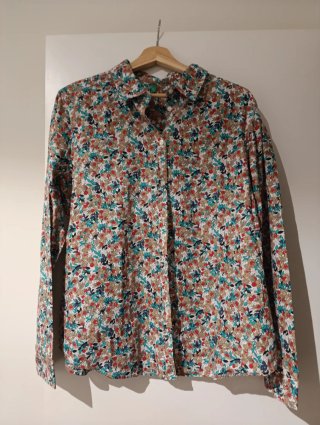 Camisa floral United Colors of Benetton