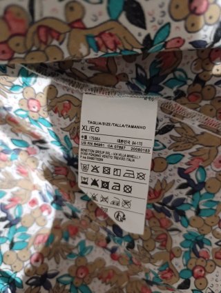 Camisa floral United Colors of Benetton