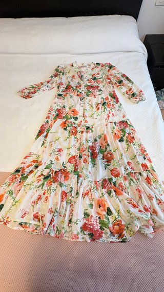 Vestido largo estampado floral Zara