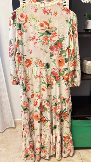 Vestido largo estampado floral Zara