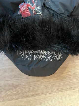 Geographical Norway Chaquetón Negro con Capucha