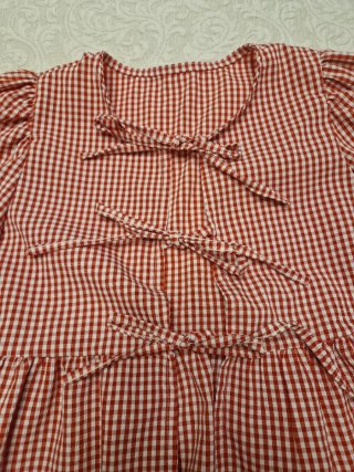 Blusa Vichy cuadros rojos y blancos