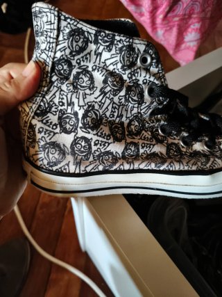 Converse gótica heavy ozzy