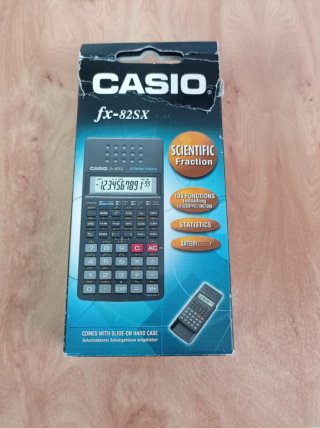 Calculadora Científica Casio fx-82SX