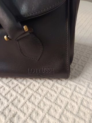 Bolso Lotusse Negro Piel