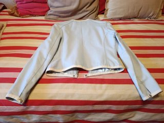 Chaqueta de piel azul