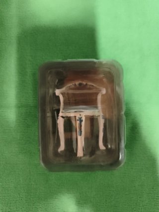 Miniatura mueble antiguo