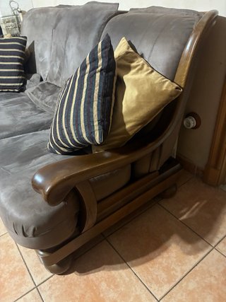 Sofá y 2 sillones madera maciza