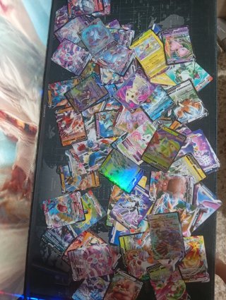 +80 Cartas Pokémon