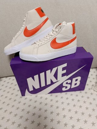 Nike Blazer Mid Beige Naranja