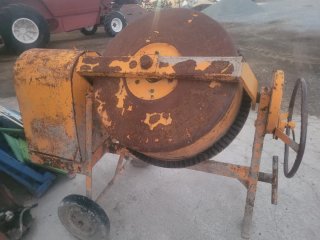 Hormigonera Torgar electrica Trifásica 400L
