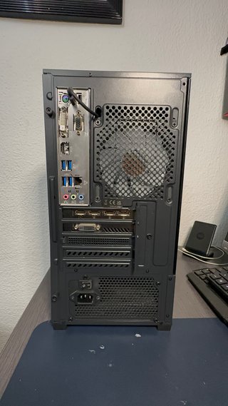 TORRE i7 7700K 9Gb GRAFICA 16Gb RAM