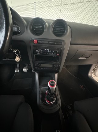 SEAT Ibiza 2003