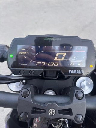 Yamaha MT-125 Azul y Negra