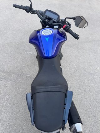 Yamaha MT-125 Azul y Negra