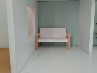 Casita de madera para muñecas