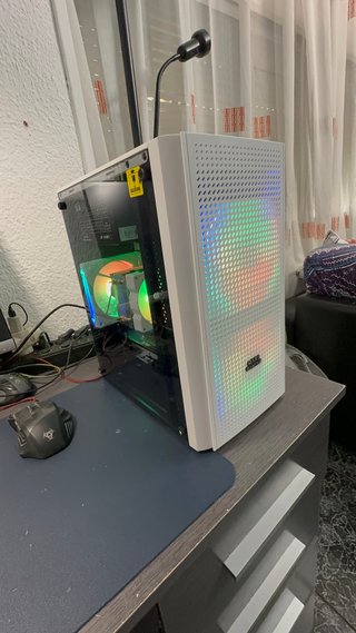 TORRE GAMER i7 7700 16Gb RAM DDR4 8Gb GRAFICA